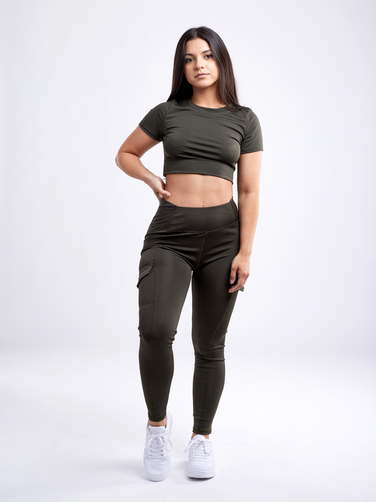 Jupiter Gear: Short-Sleeve Crop Top