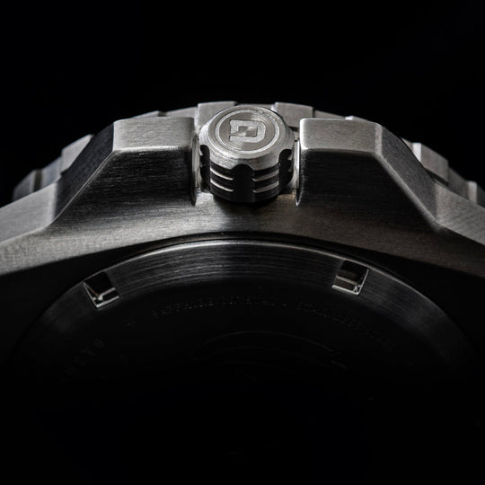 Dango: DV-02 - AUTOMATIC DIVE WATCH WITH SILICONE SPORT STRAP