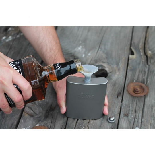 VARGO: TITANIUM FUNNEL FLASK