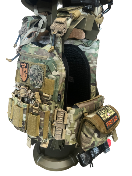 Redemption Tactical Crusader 2.0® - St. Michael Armor Kit - Carrier + Medical Kit + + Level IV Plates + Level III Side Plates
