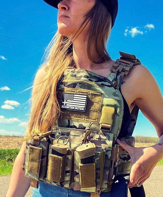 Redemption Tactical Crusader 2.0® - St. Michael Armor Kit - Carrier + Medical Kit + + Level IV Plates + Level III Side Plates