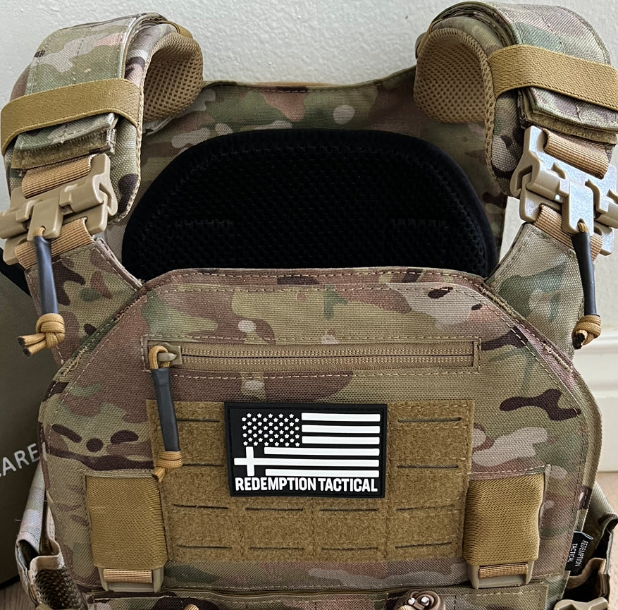 Redemption Tactical Crusader 2.0® - St. Michael Armor Kit - Carrier + Medical Kit + + Level IV Plates + Level III Side Plates